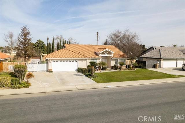 Bakersfield, CA 93314,14208 San Jose Avenue