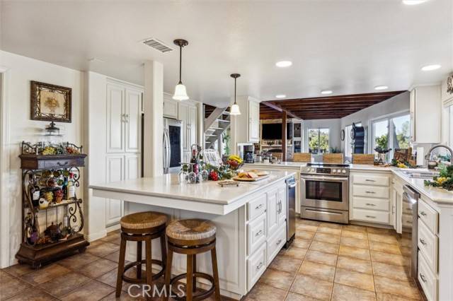 Paso Robles, CA 93446,5503 Whispering Pines Lane