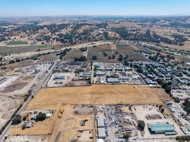 Paso Robles, CA 93446,0 Volpi Ysabel Road