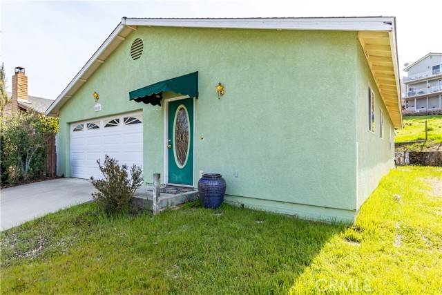 Paso Robles, CA 93446,5018 Bluebird Lane