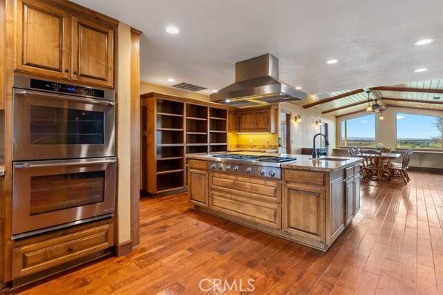 Templeton, CA 93465,2122 Lothar Lane
