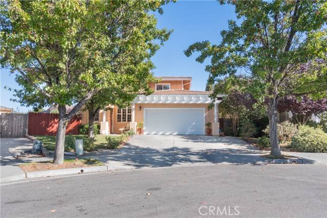 Paso Robles, CA 93446,611 Larkfield Place