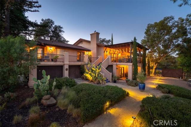 Paso Robles, CA 93446,1981 Barley Grain Road