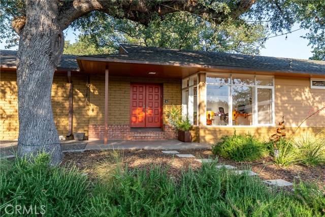 Paso Robles, CA 93446,810 Cherry Street
