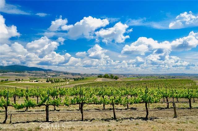 San Miguel, CA 93451,6320 Von Dollen Road