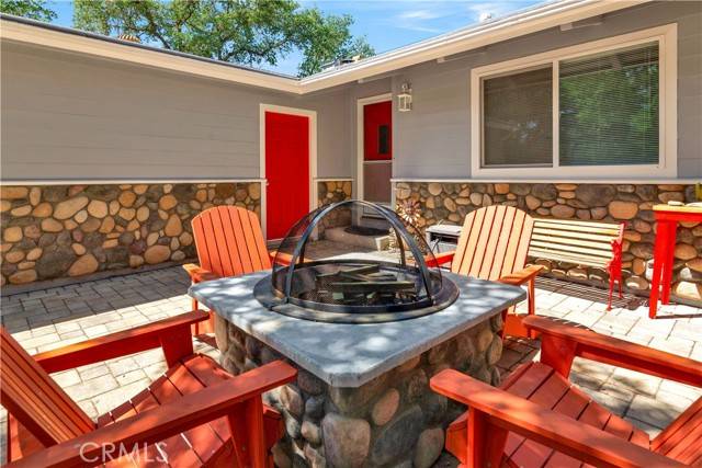 Bradley, CA 93426,2303 Ridge Rider Road
