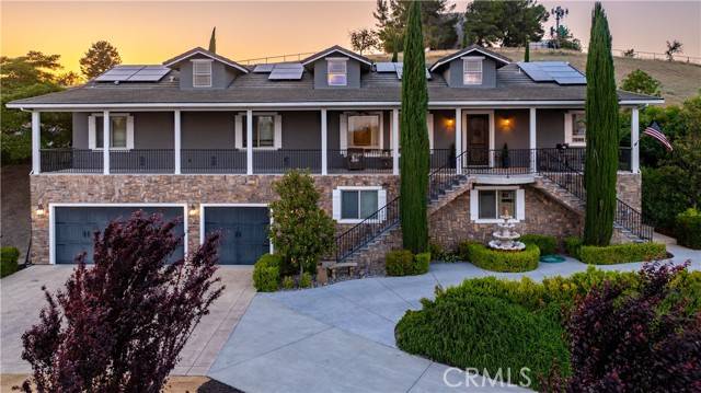 Paso Robles, CA 93446,98 Nutwood Circle