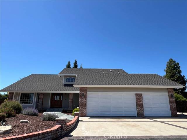Paso Robles, CA 93446,833 Rolling Hills Road