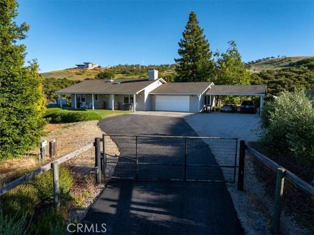 Paso Robles, CA 93446,885 W 4th