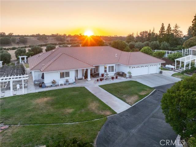 Paso Robles, CA 93446,5570 Rancho La Loma Linda Drive