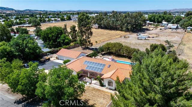 Paso Robles, CA 93446,2911 Gilead Lane