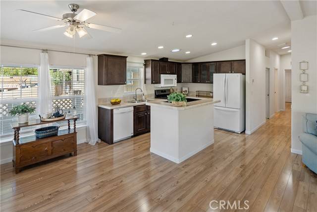 Paso Robles, CA 93446,15 Via Santa Barbara #15