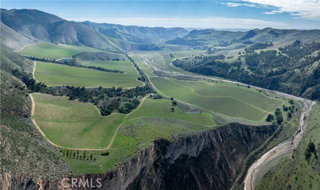 Santa Maria, CA 93454,2200 White Rock Lane