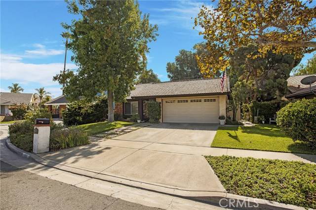 Santa Ana, CA 92707,1110 W Garry Avenue