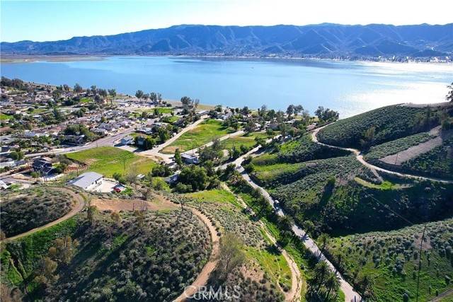 Lake Elsinore, CA 92530,4 Palm Drive