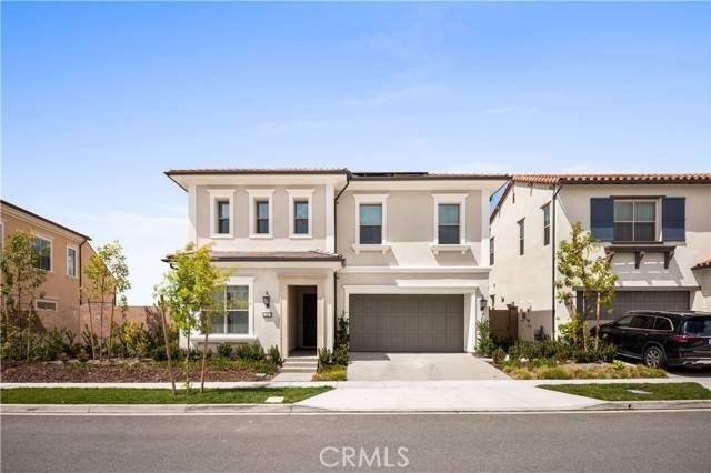 Irvine, CA 92602,63 Longchamp