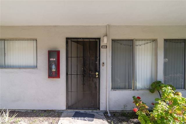 Long Beach, CA 90805,5530 Ackerfield Avenue #303