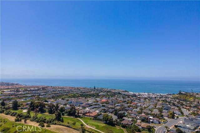 San Clemente, CA 92673,2945 Calle Frontera