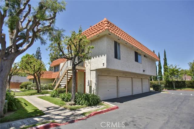 Lake Forest (el Toro), CA 92630,22701 Malaga Way