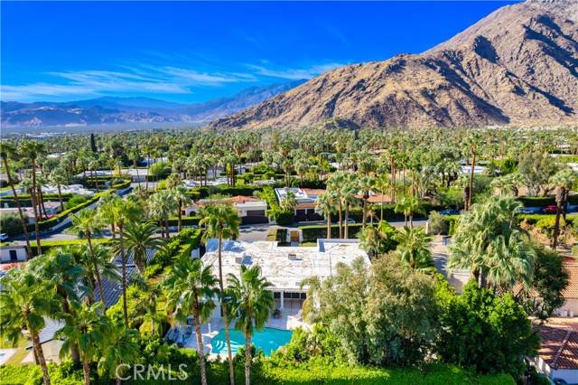 Palm Springs, CA 92262,466 Camino Sur