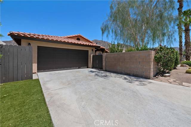 La Quinta, CA 92253,53840 Avenida Herrera