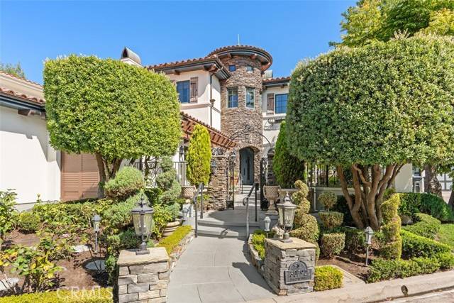 San Juan Capistrano, CA 92675,30792 Via Conquista