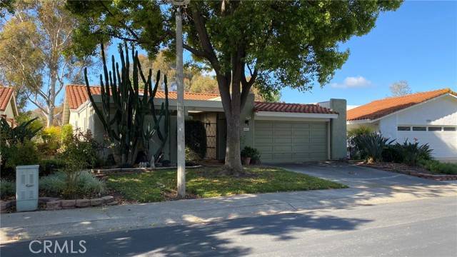 Laguna Woods, CA 92637,5451 Calle Pico #A