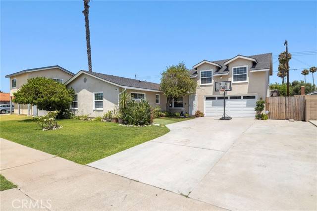 Orange, CA 92869,3803 E Palm Avenue