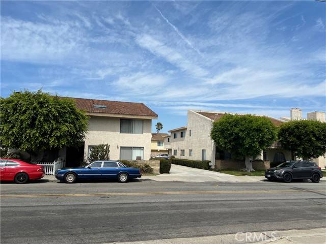 Huntington Beach, CA 92649,16771 Green Ln.