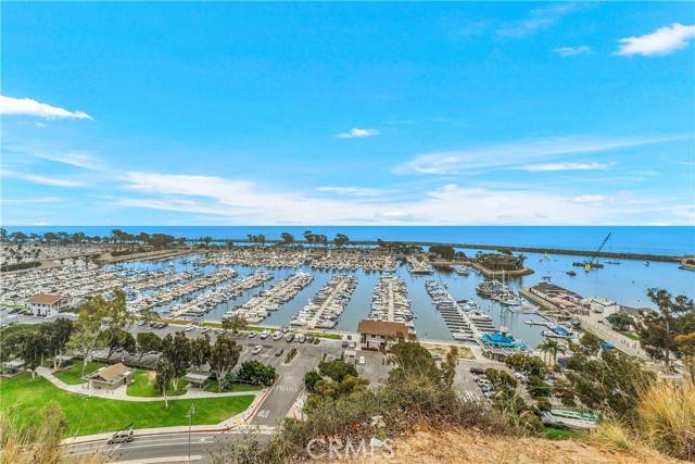 Dana Point, CA 92629,24511 Santa Clara Avenue