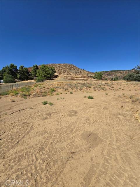 Leona Valley, CA 93551,9197 Northside Drive