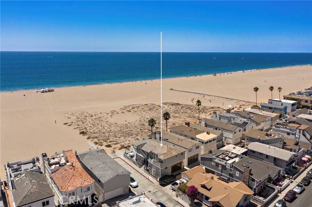 Newport Beach, CA 92661,126 East Oceanfront