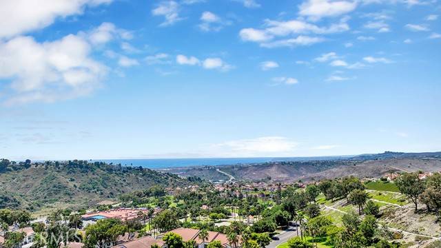 San Clemente, CA 92672,912 Via Presa