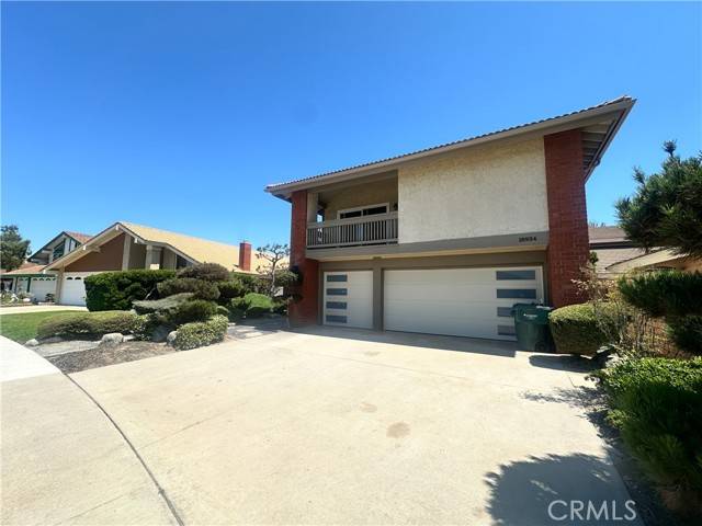 Huntington Beach, CA 92708,18934 Mount Cimarron Street