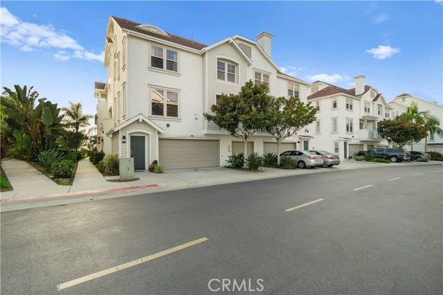 Oceanside, CA 92054,815 Harbor Cliff Way #238