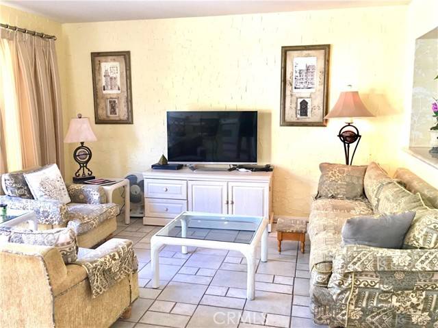 San Clemente, CA 92673,2309 Calle Balandra