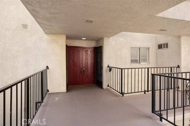 Laguna Woods, CA 92637,2388 Via Mariposa W #2A