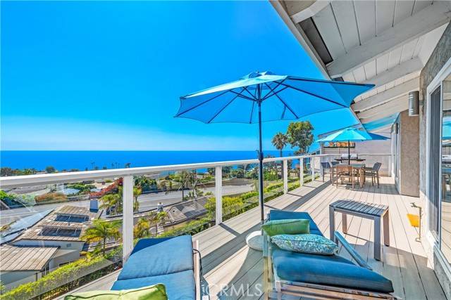 Laguna Beach, CA 92651,18 N Stonington Road