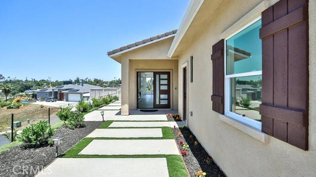 Vista, CA 92084,1198 Barbara Drive