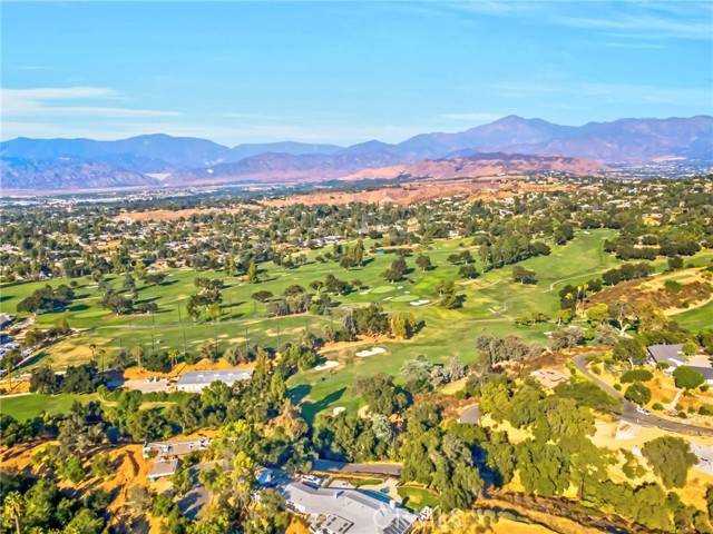 Redlands, CA 92373,1909 Canyon Road