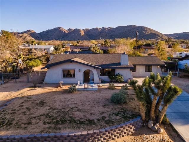 Joshua Tree, CA 92252,60467 Natoma Trail