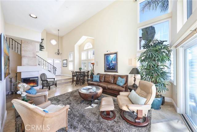 San Clemente, CA 92672,906 Via Presa