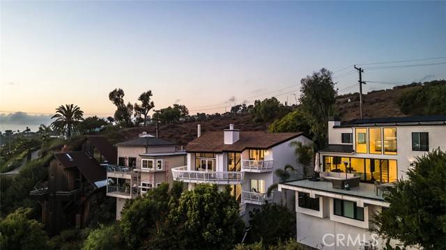 Laguna Beach, CA 92651,1575 Bluebird Canyon Drive