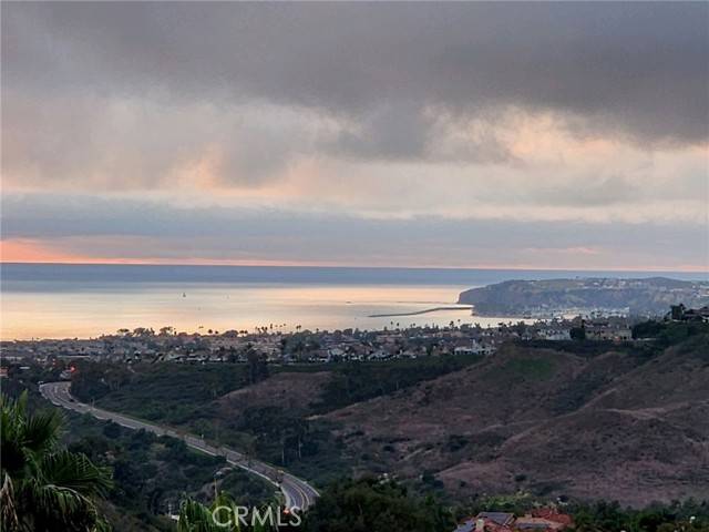 San Clemente, CA 92672,527 Via Presa