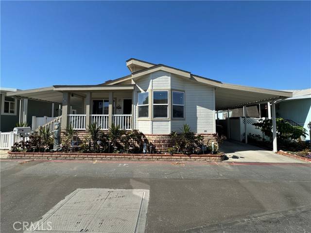 Huntington Beach, CA 92649,16444 Bolsa Chica Street #61