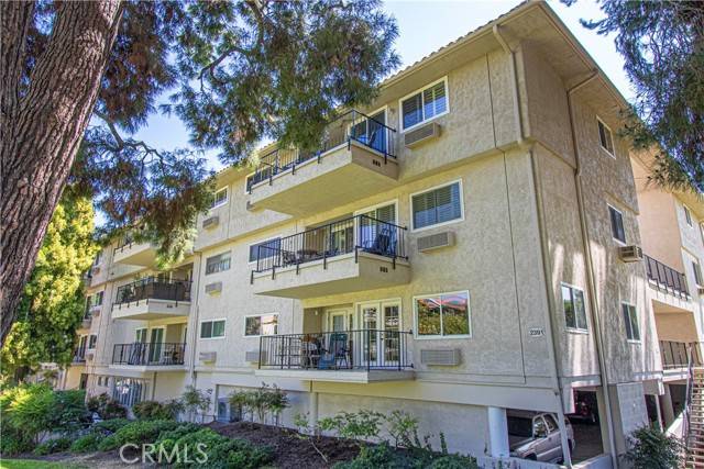 Laguna Woods, CA 92637,2391 Via Mariposa #3A