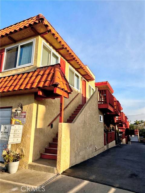 San Clemente, CA 92672,231 Avenida Monterey #7