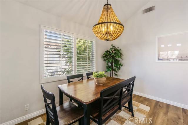 Rancho Santa Margarita, CA 92688,33 Via Lavendera