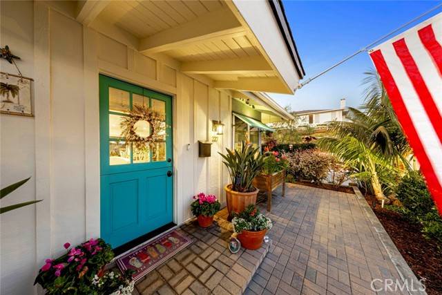 San Clemente, CA 92672,227 Camino San Clemente