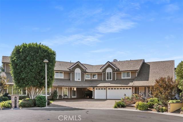 Yorba Linda, CA 92886,5571 Clover Hill Drive